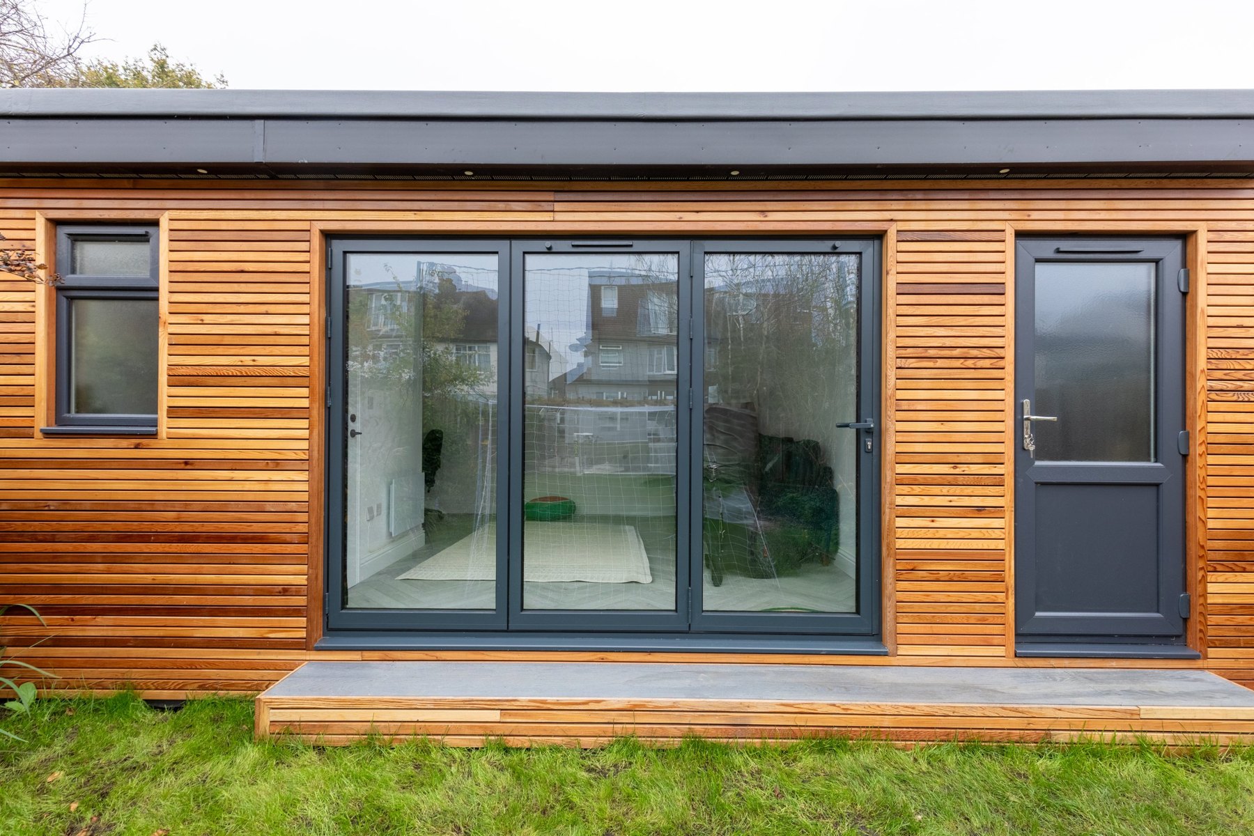 274 West Barnes Lane — architectural photograph 1